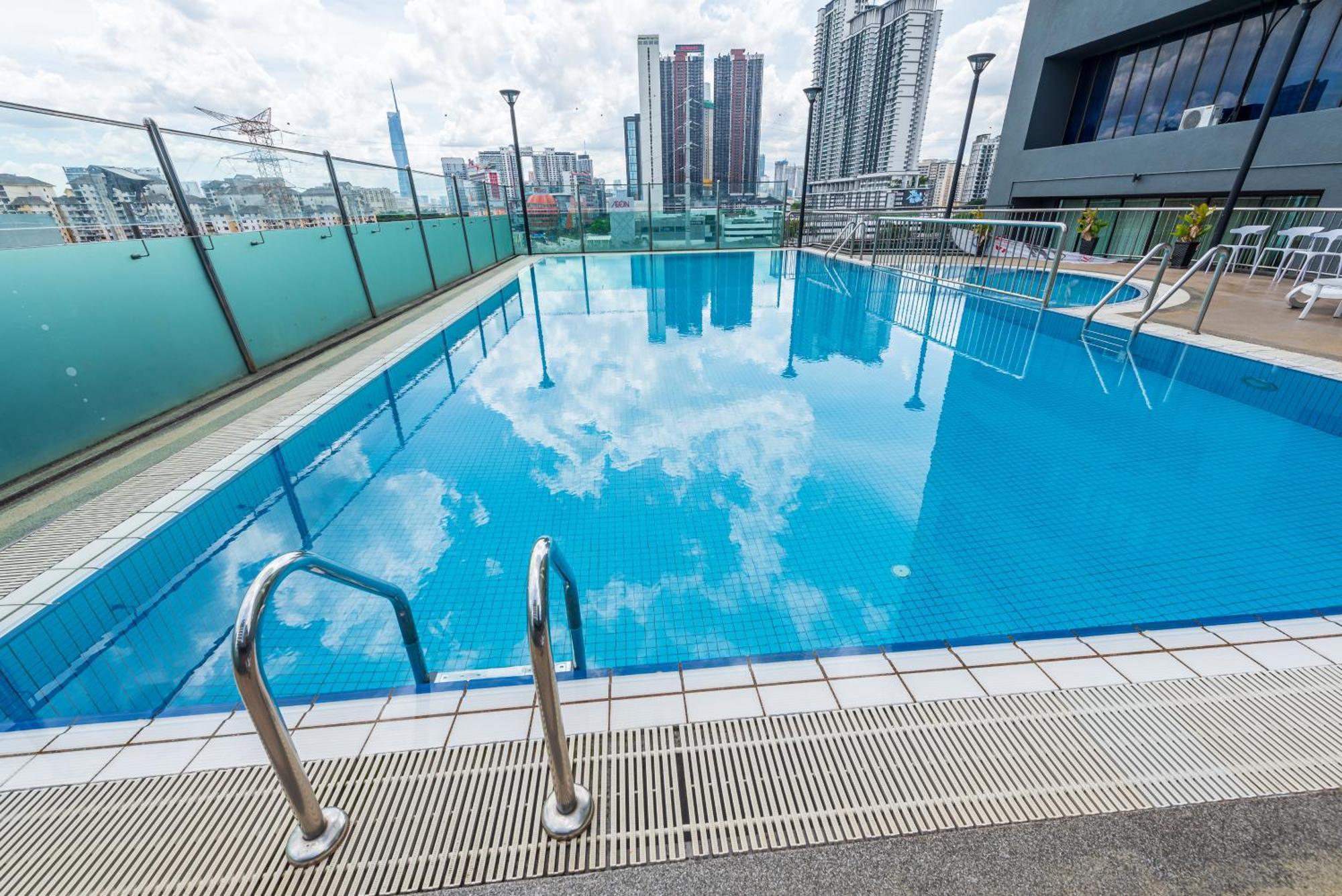 Menara Pgrm By Minsu Apartment Kuala Lumpur Exterior photo